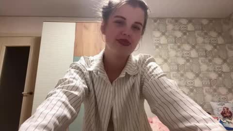 Snapshot of rivamattix chatting on 02.09.26 Hello im Alis online show from 02.09.26