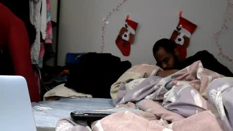 River Saint online show from 01.19.25