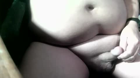 Snapshot of rjbear1 chatting on 12.18.25 RJ online show from 12.18.25