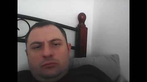 Snapshot of ro112458 chatting on 09.29.25 rosta online show from 09.29.25
