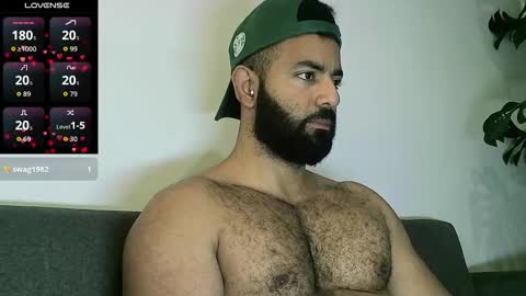 SebasRoa online show from 10.23.25