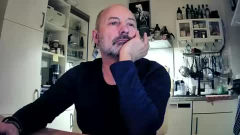 Snapshot of roadrunnerger chatting on 01.16.25 roadrunnerger online show from 01.16.25