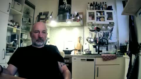 Snapshot of roadrunnerger chatting on 03.09.25 roadrunnerger online show from 03.09.25