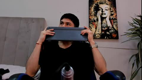 Roan Birkin online show from 06.04.26