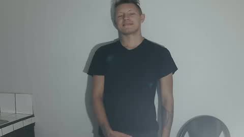 RoastingCorn online show from 10.05.25