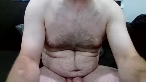 Snapshot of robato2815 chatting on 10.18.25 robato2815 online show from 10.18.25