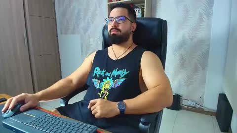 Snapshot of robby_k chatting on 11.14.25 Robby online show from 11.14.25