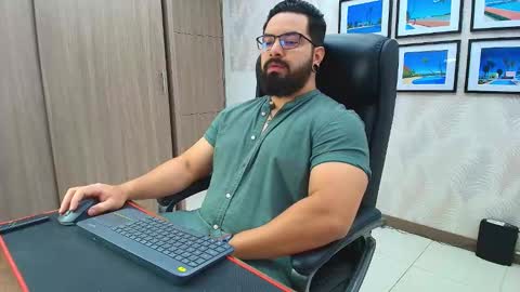 Snapshot of robby_k chatting on 01.12.26 Robby online show from 01.12.26