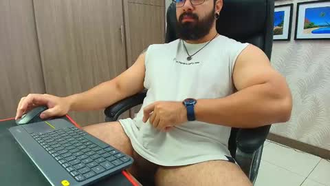 Snapshot of robby_k chatting on 02.01.26 Robby online show from 02.01.26