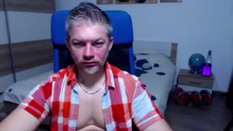 Snapshot of robbyshawz chatting on 01.10.26 robbyshawz online show from 01.10.26