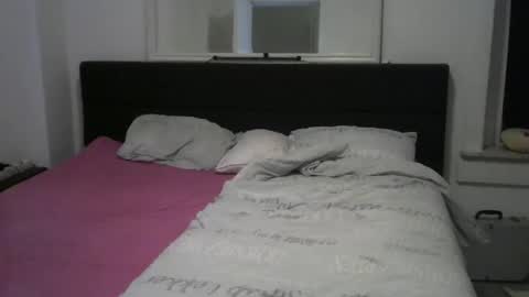 rober10000 online show from 11.05.25