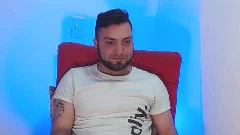 Snapshot of robert_leroy chatting on 12.15.24 Stiven - online show from 12.15.24