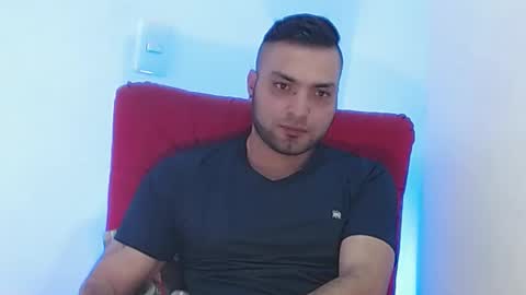 Snapshot of robert_leroy chatting on 12.29.24 Stiven - online show from 12.29.24