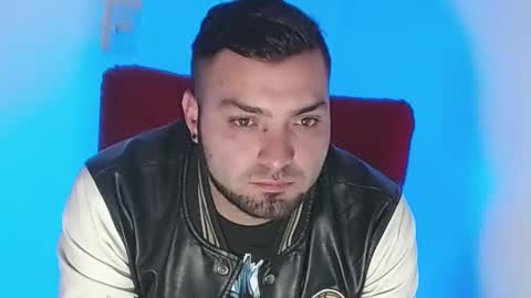 Snapshot of robert_leroy chatting on 01.12.25 Stiven - online show from 01.12.25