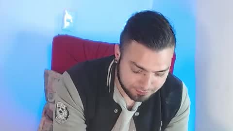 Snapshot of robert_leroy chatting on 01.25.25 Stiven - online show from 01.25.25