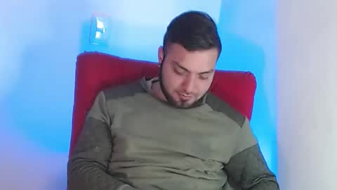 Snapshot of robert_leroy chatting on 01.27.25 Stiven - online show from 01.27.25