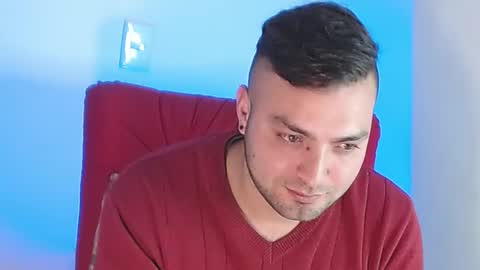Snapshot of robert_leroy chatting on 02.02.25 Stiven - online show from 02.02.25