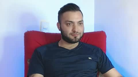 Snapshot of robert_leroy chatting on 02.19.25 Stiven - online show from 02.19.25