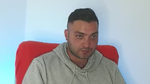 Stiven - online show from 10.28.25