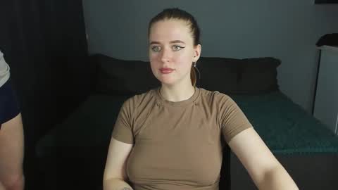 Lisa and Robert  i am online all days 900 am GMT3   online show from 09.26.25