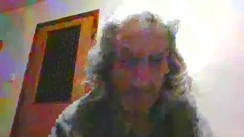 Snapshot of roberthorny69xxx chatting on 12.13.25 Robert online show from 12.13.25
