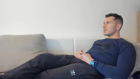 roberto4ever online show from 11.30.25