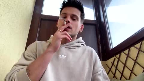 Roberto online show from 10.28.25