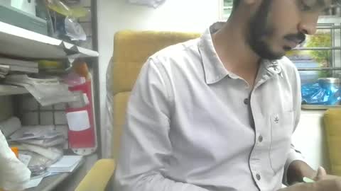 Robertsalia online show from 03.06.26