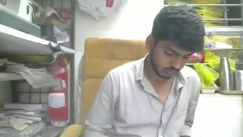 Robertsalia online show from 03.12.26