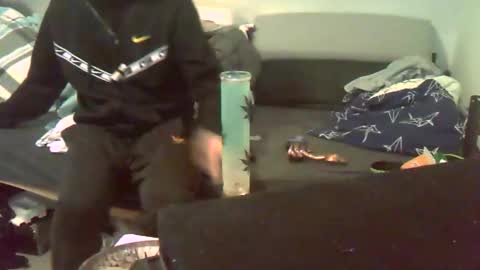 Snapshot of robertxxxpo chatting on 11.22.25 Zenek online show from 11.22.25