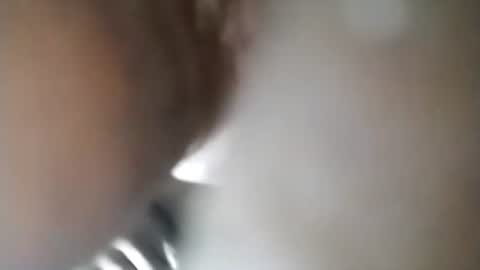 Snapshot of robincom23 chatting on 12.19.25 R online show from 12.19.25