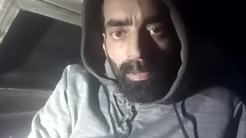 Snapshot of robincom23 chatting on 02.25.26 R online show from 02.25.26