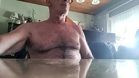 Snapshot of robke1966 chatting on 03.21.26 robke1966 online show from 03.21.26