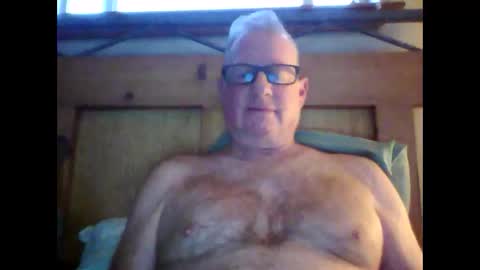 Snapshot of robo0000 chatting on 01.06.26 robo0000 online show from 01.06.26