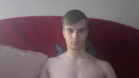 RobTheBottomXXX online show from 04.22.26