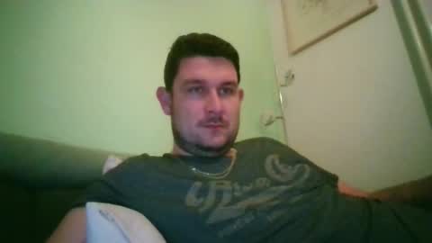 Robin online show from 10.06.25