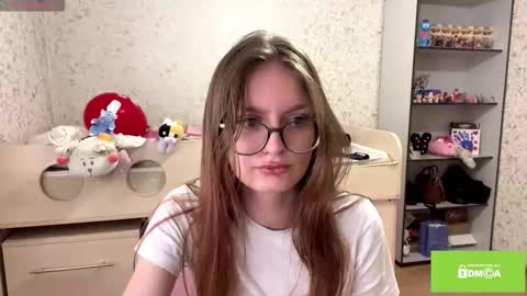 Snapshot of robynsentinella chatting on 02.22.26 robynsentinella online show from 02.22.26