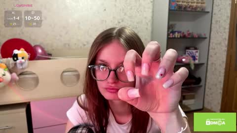 Snapshot of robynsentinella chatting on 02.27.26 robynsentinella online show from 02.27.26