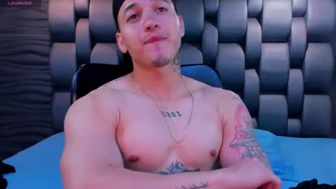 rocco_santos online show from 11.08.25