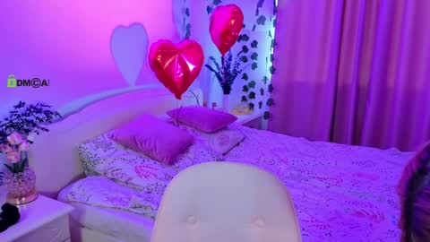 Snapshot of rochelle_dolly chatting on 03.08.26 rochelle_dolly online show from 03.08.26