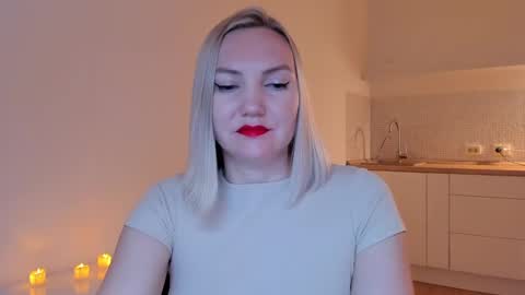 Snapshot of rock__baby chatting on 12.28.24 rock__baby online show from 12.28.24