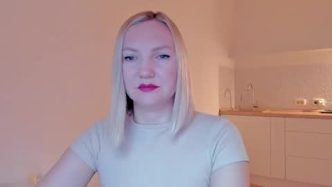 Snapshot of rock__baby chatting on 01.21.25 rock__baby online show from 01.21.25