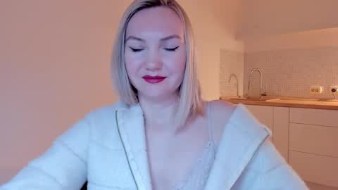 Snapshot of rock__baby chatting on 02.15.25 rock__baby online show from 02.15.25