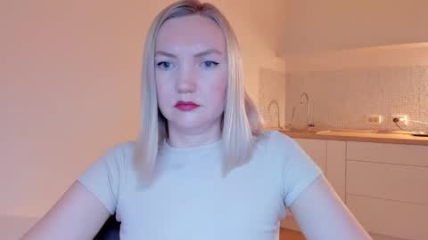 Snapshot of rock__baby chatting on 02.26.25 rock__baby online show from 02.26.25