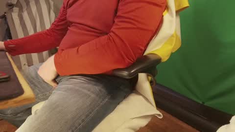 Snapshot of rockarit chatting on 01.04.25 Rockarit online show from 01.04.25