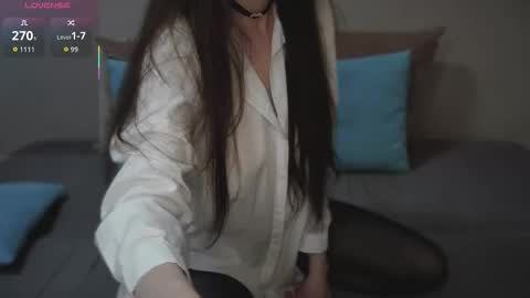 rocketsgirl online show from 11.26.25