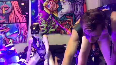 rod77knee online show from 12.26.24