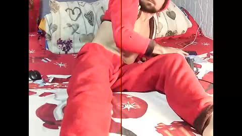 Snapshot of rogobeteilie chatting on 12.18.25 Banderas online show from 12.18.25