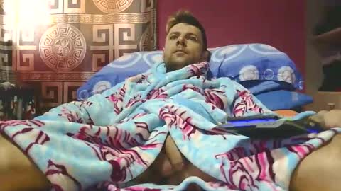 Snapshot of rogobeteilie chatting on 03.14.26 Banderas online show from 03.14.26