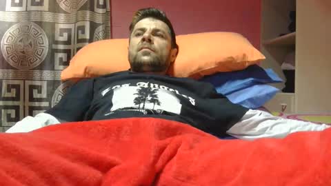 Snapshot of rogobeteilie chatting on 03.22.26 Banderas online show from 03.22.26